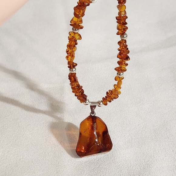 Genuine Sterling Silver & Genuine Baltic Amber Handmade Necklace - Picture 4 of 13